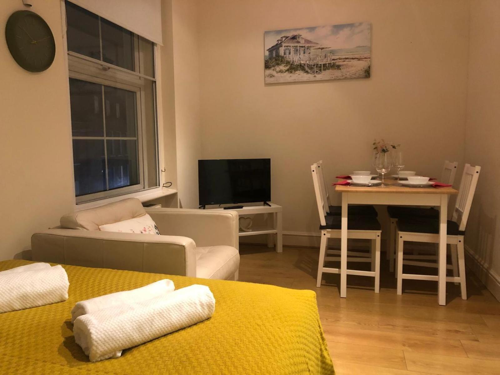 Bright And Cozy Entire Flat Near Euston Station And Ucl Hospital Londres Exterior foto